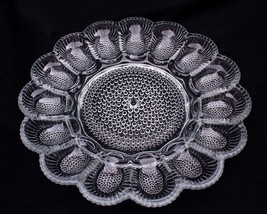 Deviled Egg Serving Plate Indiana Glass Sunflower Hobnail Design Pristine - $248.79 MXN