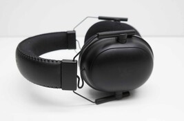 Razer BlackShark V2 Pro Wireless Gaming Headset NO Dongle image 6