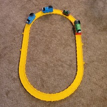Thomas the Train Lot With Track and 1 Motorized Train Car and 3 Push Train Cars - £19.54 GBP