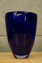 Studio Art Glass KOSTA BODA Atoll Sweden Cobalt Blue Anna Ehrner Flower Vase - £73.97 GBP