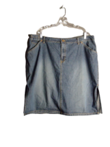 Venezia Knee Length Medium Wash Denim Straight Skirt With Hem Slits Size 22 - $17.04