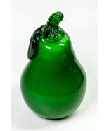 Hand Blown Art Glass Green Pear w Leaf Fruit Paperweight 4.5&quot; Tall Life ... - £7.84 GBP