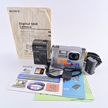 Sony Cybershot DSC-F55 Cybershot 2.1MP Digital Camera Battery Charger -No Power - £26.12 GBP