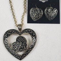 Joan Rivers Classics Collection Set Heart Black Arcylic Pendant/Chain/Earrings - $48.86