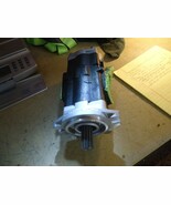 Shimadzu 440A2723L225 - Hydraulic Pump - $27,232.07 MXN