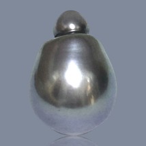 Silky 15.8 Carat 12.2x17.4mm Tahitian South Sea Peacock Gray Green Rainbow Pearl - £72.83 GBP