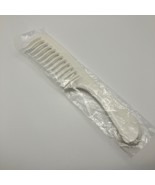 Clinique Wide Tooth Comb Detangling Hair Styling White New in Package - $32.49 CAD