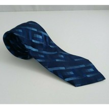 Croft &amp; Barrow Stain Resistant Tie With Beautiful Blue Designs - £11.62 GBP