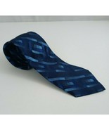 Croft &amp; Barrow Stain Resistant Tie With Beautiful Blue Designs - $14.54