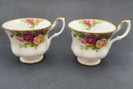 1962 ROYAL ALBERT Old Country Roses Bone China Set 2 Tea Cups 3 1/2&quot; Vintage - £22.36 GBP