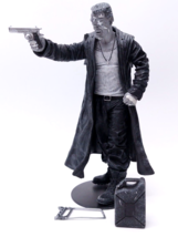 2004 NECA Sin City Marv Figure 7&quot; - £16.61 GBP