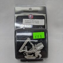 Euphoria Miniatures Centinel V12 Robot 30MM - $7.11