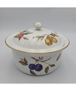 Royal Worcester Lidded Round Casserole 3 Quart Evesham w/Gold 1961 England - $1,332.57 MXN