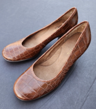 AEROSOLES Brown Faux Croc Pumps Size 5.5 M Shoes Heels Wise Guy - £20.42 GBP