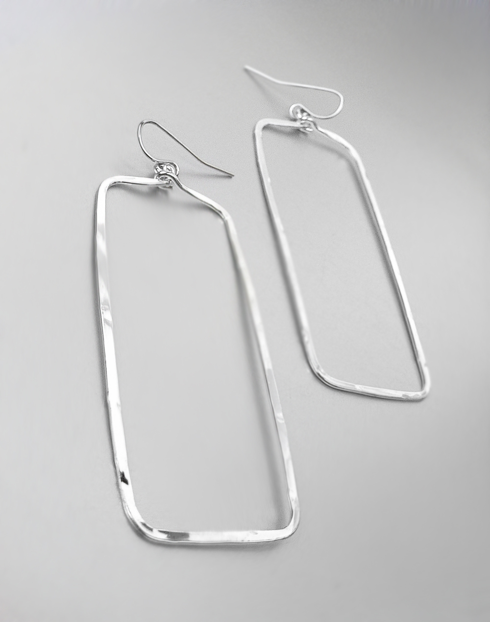 Primary image for GORGEOUS Lightweight Artisanal Flat Silver Long Rectangle Dangle Earrings CGS491