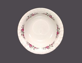 Ridgway Mirandy round rimmed vegetable serving bowl made in England. Flaws. - £43.55 GBP