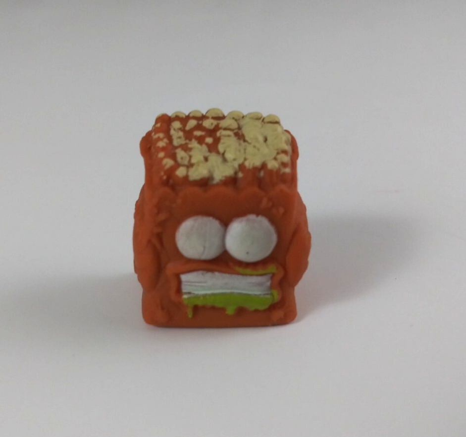 Moose Grossery Gang Series 3 Putrid Power Stinky Snacks Brown Nasty Nuts... - $2.90
