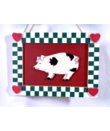 WANG&#39;S VINTAGE 90&#39;S FARM THEME 7.5&quot; x 5.5&quot; WOOD PIG PLAQUE XMAS ORNAMENT... - $252.30 MXN