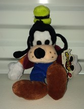 Walt Disney World Exclusive Mouseketoys Goofy 8&quot; Beanie plush toy - £19.31 GBP