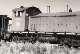 Terminal Railroad St Louis Railroad Train TRRA #554 NW-2 Electromotive B&amp;W Photo - £7.43 GBP