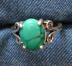 Elegant Ancient Style Turquoise Howlite Silver-tone Ring size 7 - £10.18 GBP