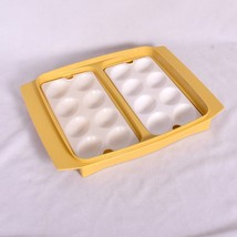 VTG Yellow Tupperware Deviled Egg Tray Keeper Taker Carrier Container NO LID - £9.82 GBP