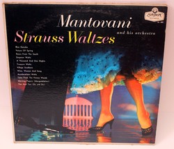 Mantovani Plays Strauss Waltzes [Vinyl] Johann Strauss Jr. / Mantovani And His O - £11.71 GBP