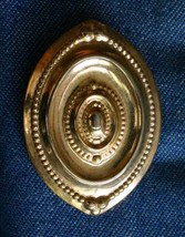 Elegant Renaissance Style Gold-tone Scarf Ring Clip 1960s vintage 1 3/4&quot; - £11.76 GBP