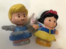 Cinderella Snow White Little People Fisher Price Toys T5 - $6.92