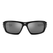 Oakley Men&#39;s OO9236 Valve Rectangular Sunglasses, Black/Grey Black Iridium Polar - £133.66 GBP