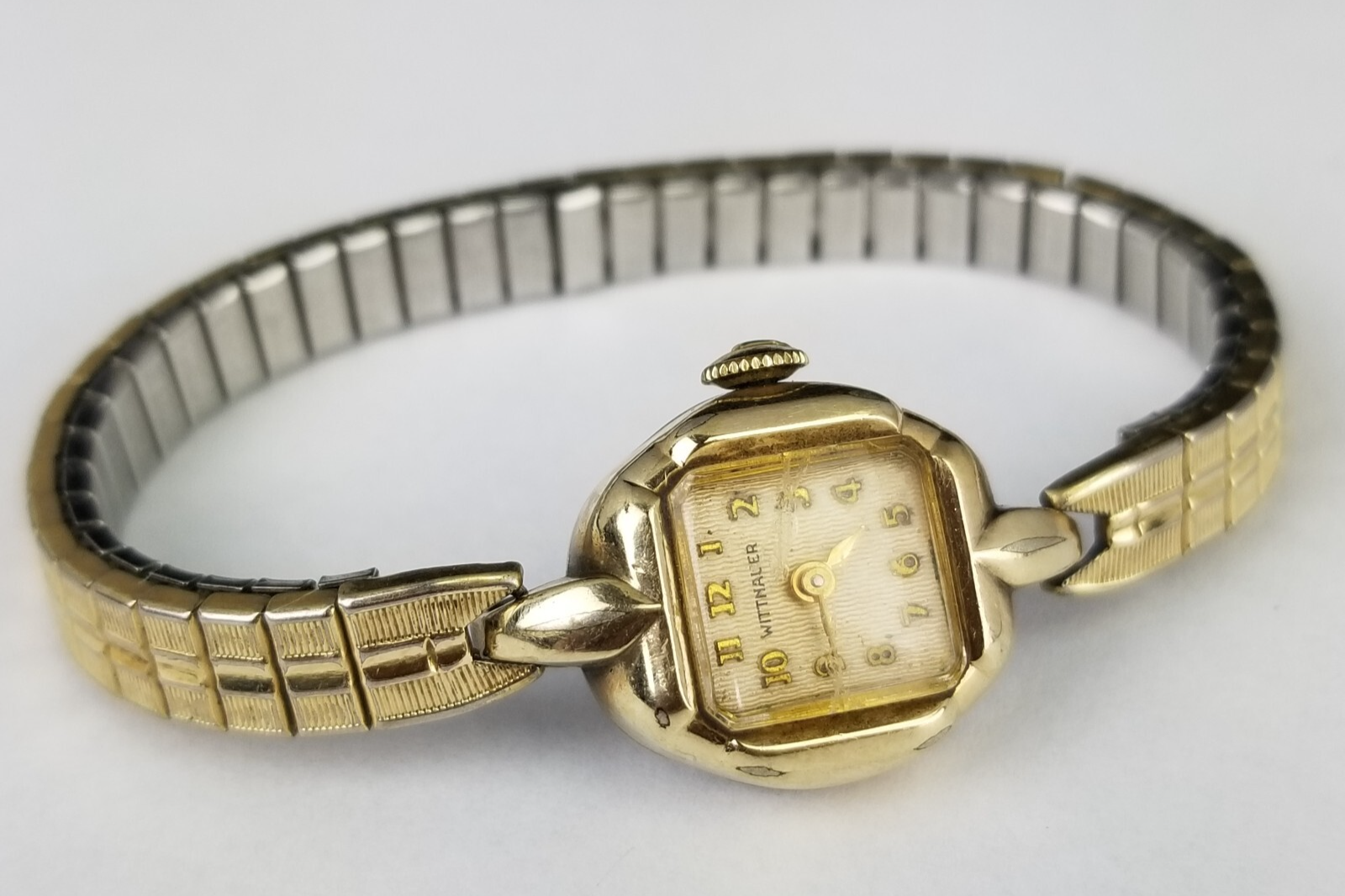 Vintage Ladies Wittnauer Wrist Watch 17J Mechanical 10K GOLD rgp works! - $34.99