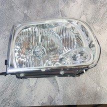 TYC Fits 2005-2007 Toyota Sequoia Tundra Double Cab RH Headlight Clear L... - $844.13 MXN