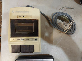 22DD04 COMMODORE VIC-20 PARTS: DATASSETTE, TAIWAN, UNTESTED, SOLD AS IS,... - $21.43