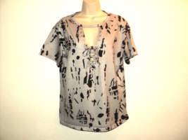 Tunic Top Women&#39;s Size XL Abstract Gray and Black Short Sleeves V Neck w... - £6.94 GBP