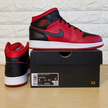 Authenticity Guarantee 
Nike Air Jordan 1 Mid Reverse Bred GS 7Y Gym Red Blac... - £125.36 GBP