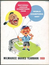 Milwaukee Braves Team Yearbook 1959-MLB-photos-Warren Spahn-Burdette-FN/VF - £147.83 GBP