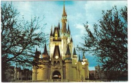 Florida Postcard Cinderella Castle Fantasyland - £2.33 GBP