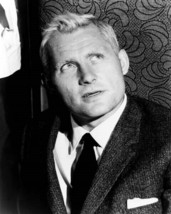 Robert Shaw young portrait with blonde hair in suit and tie 8x10 inch photo - £7.79 GBP