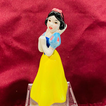  Vintage Disney Ceramic Snow White Figure 5&#39;5 Tall Made In Japan - £23.70 GBP