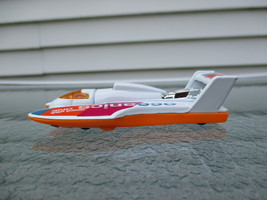 Hot Wheels, Hydroplane, White issued aprox 2000, Oceanics Research Vehicle - $4.00
