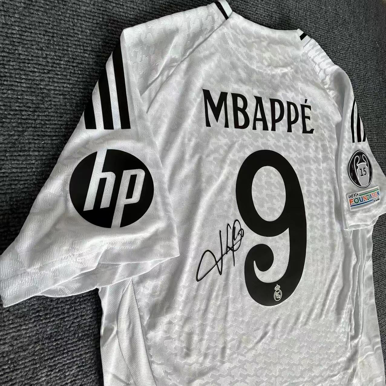 Mbappe SIGNED Real Madrid Home White Signature Shirt/Jersey+FREE REAL BACKPACK