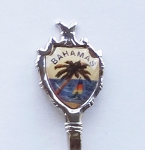 Collector Souvenir Spoon Bahamas Palm Tree Beach Sailboat Emblem Spade Bowl - £5.67 GBP