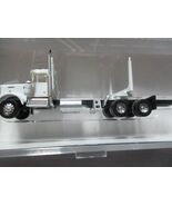 Trainworx # 49082 Kenworth W900 Log Truck White N-Scale - $51.25