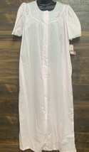 VGT Carole Night Gown Small Pink Grandma Cottage Core Pleasant Lightweight USA - £26.51 GBP