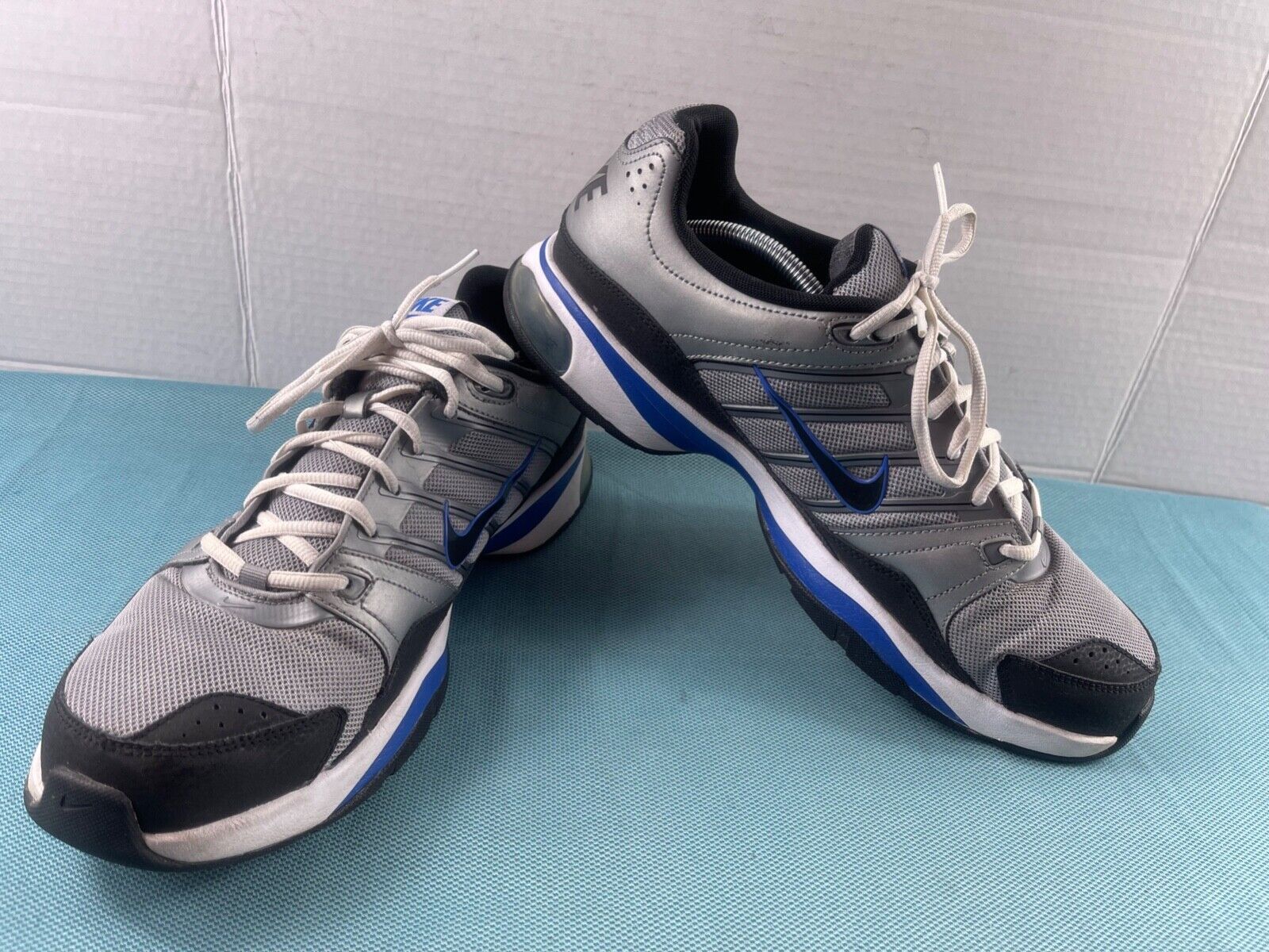 Nike Air Sneakers Men 13M Compete TR Running Shoes Blue Gray Athletic 42... - $34.47