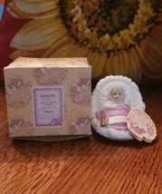 1983 Enesco Growing Up Birthday Girls Figurine Blonde Age: Baby 2&quot; W/ BOX &amp; TAG - £5.27 GBP