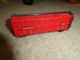 Vintage 1970s Roco HO Scale Red Great Northern 56108 Stock Car - $16.83