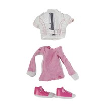 2010 Moxie Girlz Stamp N Style Magic Avery 1st Ed Outfit Sneakers Pleather Top - £12.60 GBP