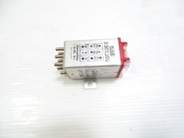 90 Mercedes W126 300SEL relay, overload protection 3901300 kae - $93.49