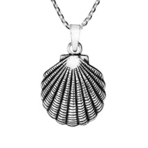 Beautiful Beach Scallop Seashell Sterling Silver Pendant Necklace - £15.81 GBP